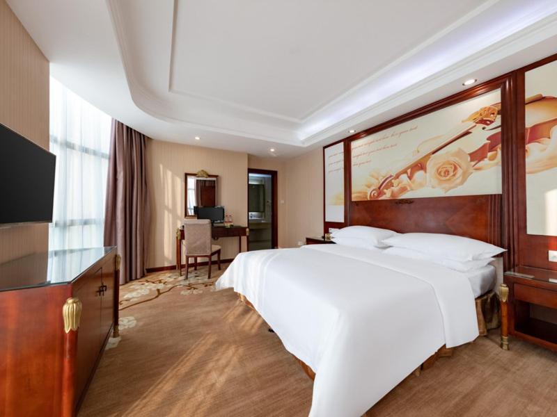 Vienna Hotel Shenzhen Songgang Shajiang Road Zewnętrze zdjęcie